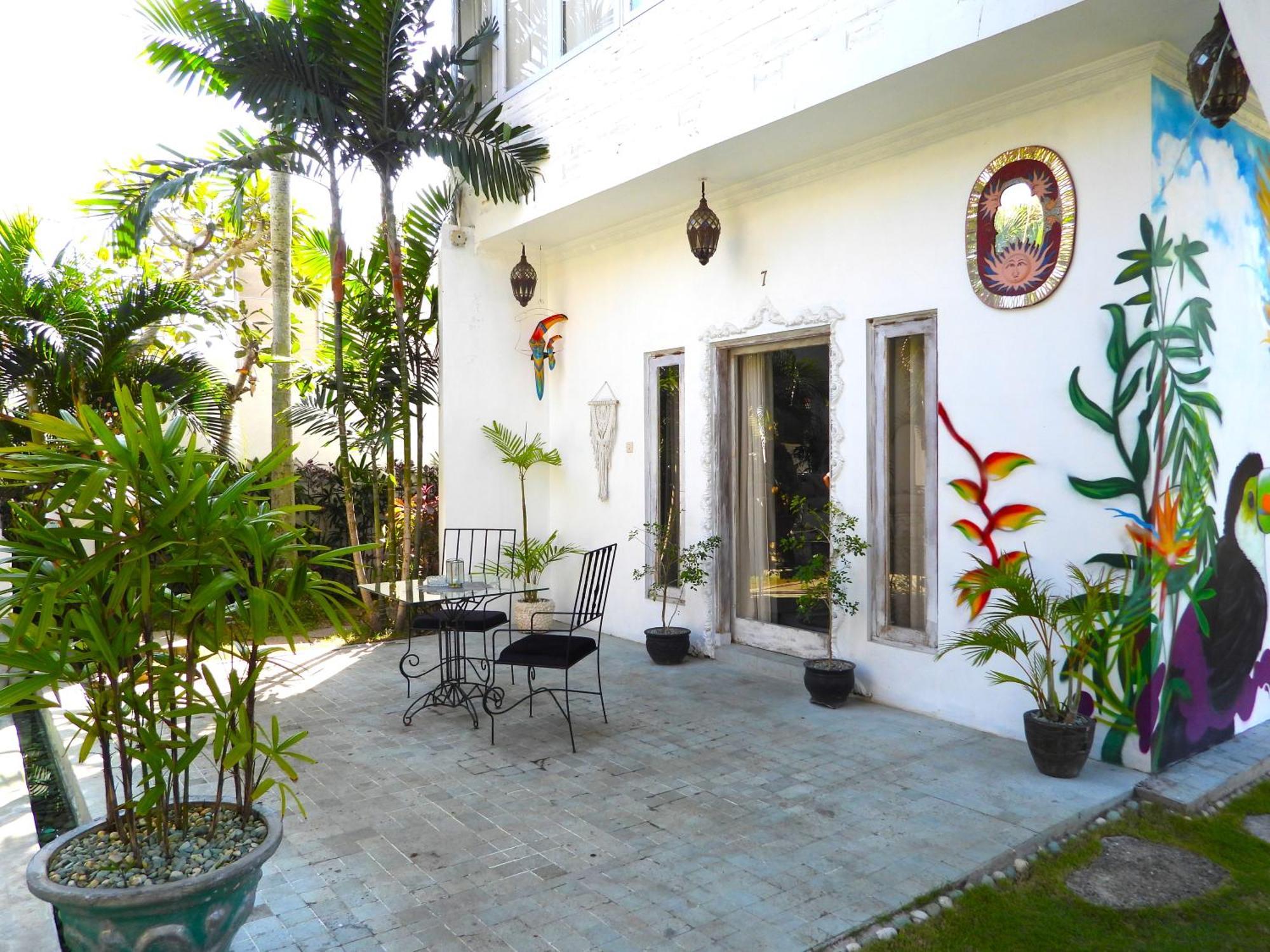 Surga Homestay Jimbaran  Exterior photo